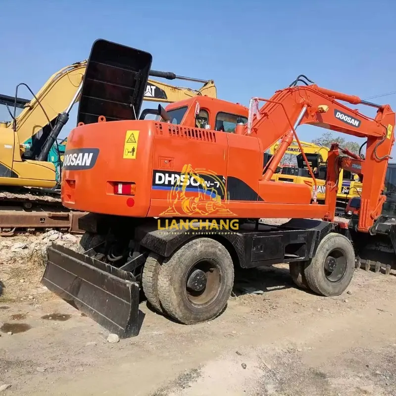 Cheap Price Original Used DOOSAN DH150 Wheel Excavator 1