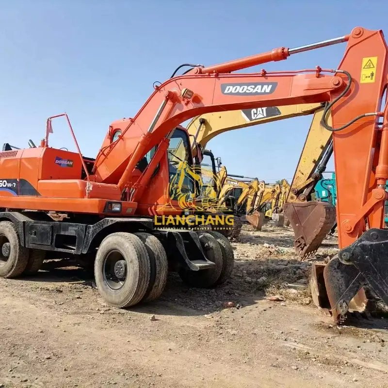 Cheap Price Original Used DOOSAN DH150 Wheel Excavator 5