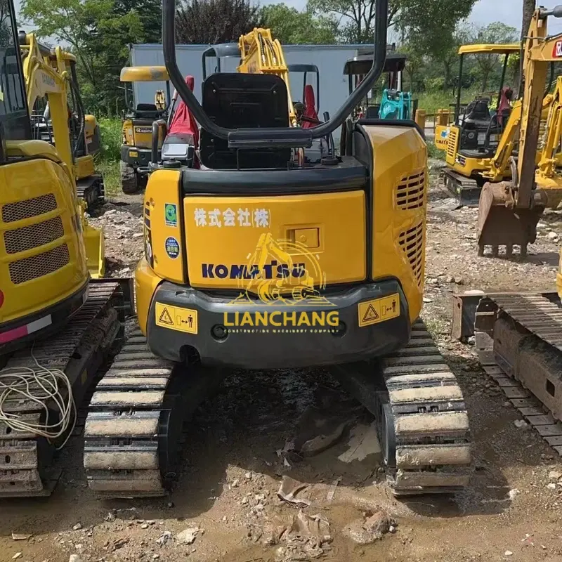 Excellent Condition Used komatsu pc30 mini excavator 3