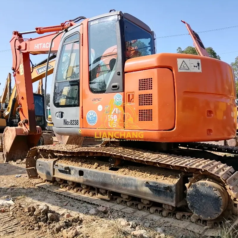 Famous brand second hand Hitachi 135 excavator for sale in good working condition 4