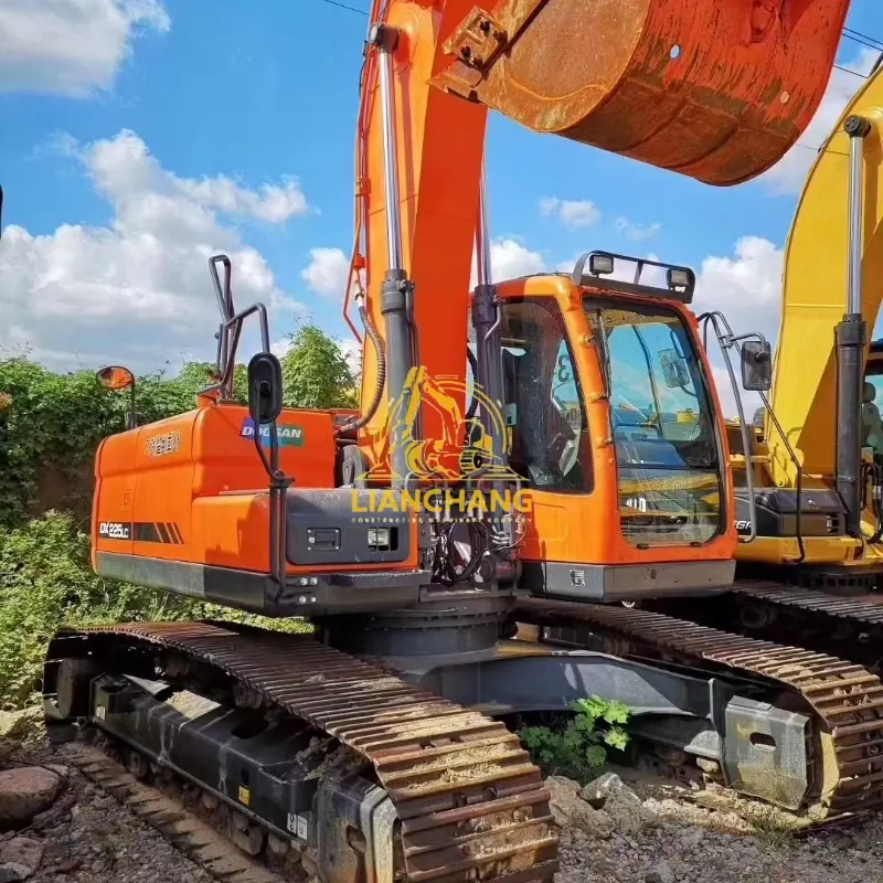 Good Condition Used Original doosan 225 Hydraulic excavator 1