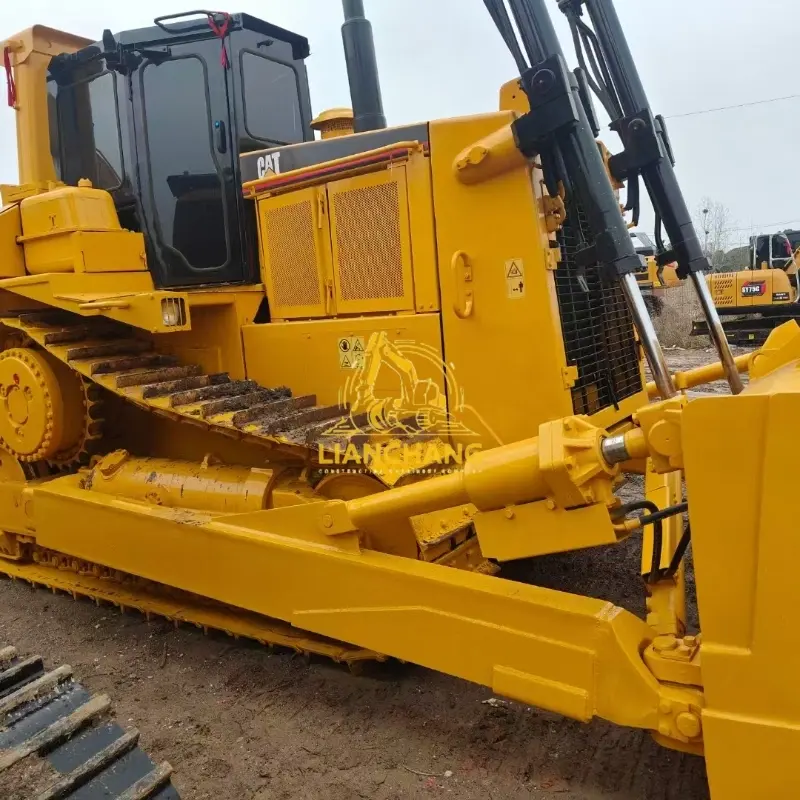 High Quality Used CAT DBR Original large Crawler Dozer Bulldozer 4