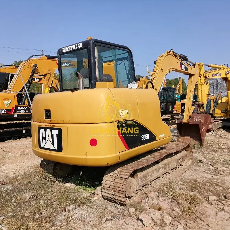 Japan Original Small Sized Used Digger Cat 306D on Sale 3