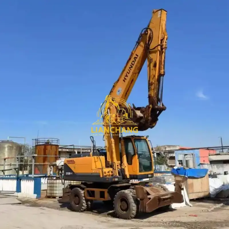 Second Hand Hyundai 215 9 wheel excavator Crawler Digger 4