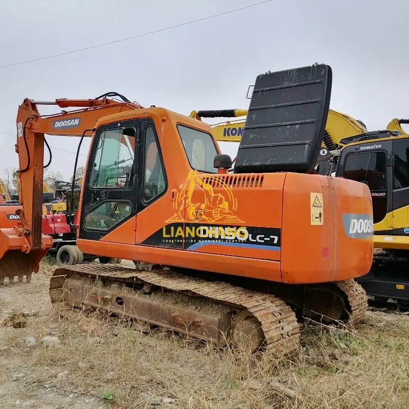 Second Hand Original 15 Ton Doosan DH150 Crawler Excavator 2