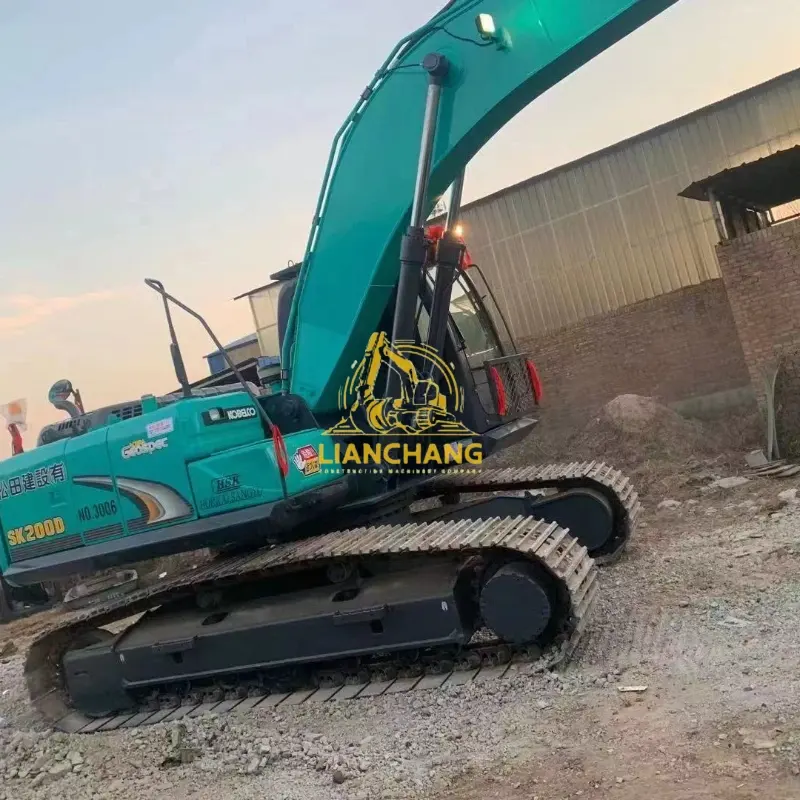 Used Excavator KOBELCO 200D 3