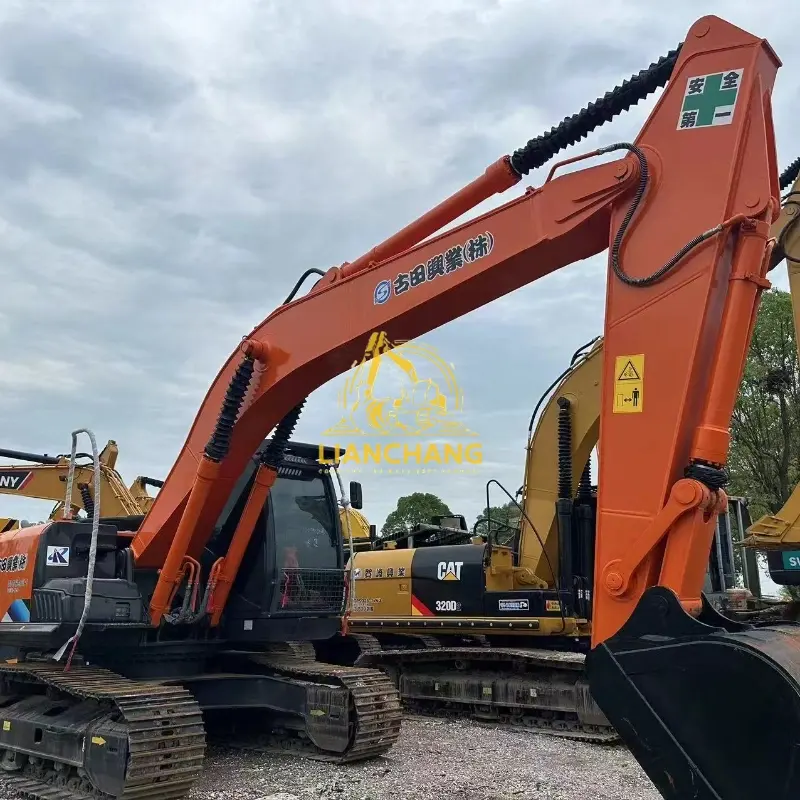 Used HITACHI ZX210 3excavator 1