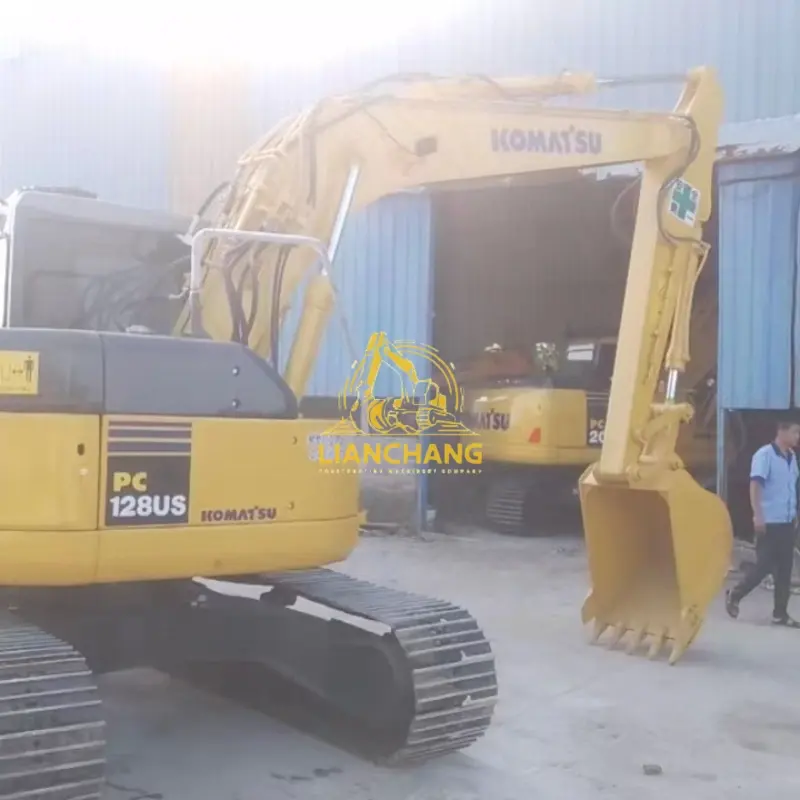 Used Komatsu PC128 Excavator 4