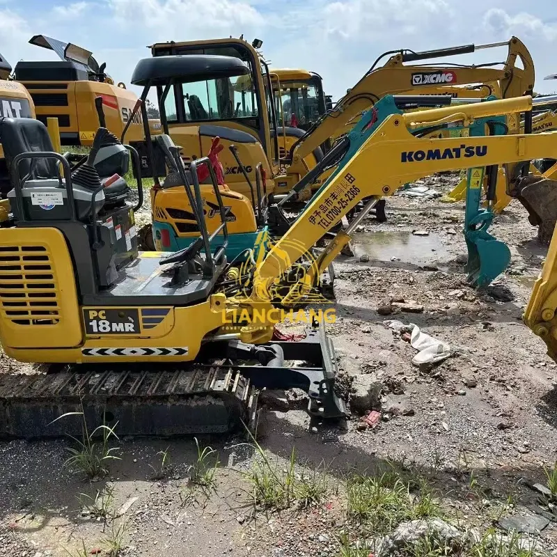 second hand japan Komatsu PC18 mini small excavators 12