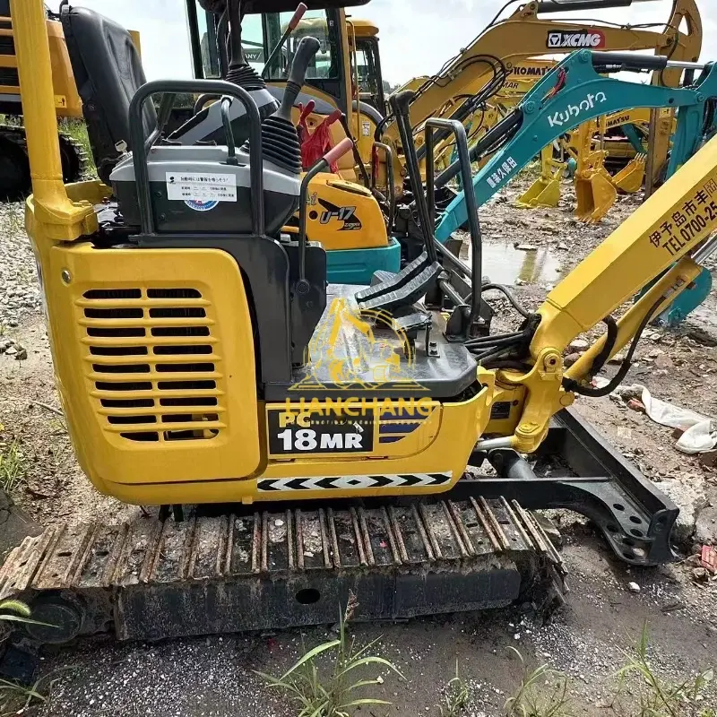 second hand japan Komatsu PC18 mini small excavators 3