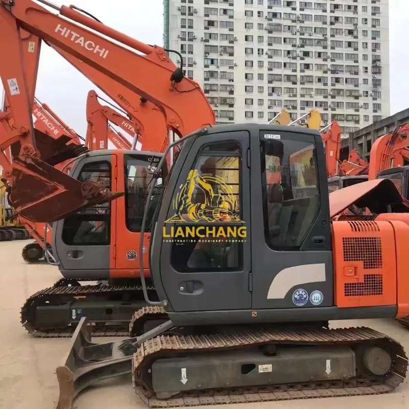 used HITACHI ZX60excavator Discount price HITACHI excavator (1)