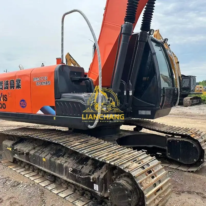 used HITACHI200 3excavator 2 1