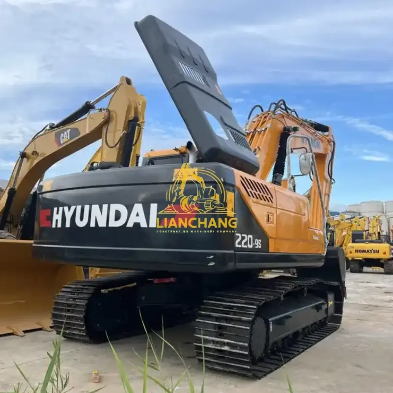 used HYUNDAI 220 9S excavator 5 1